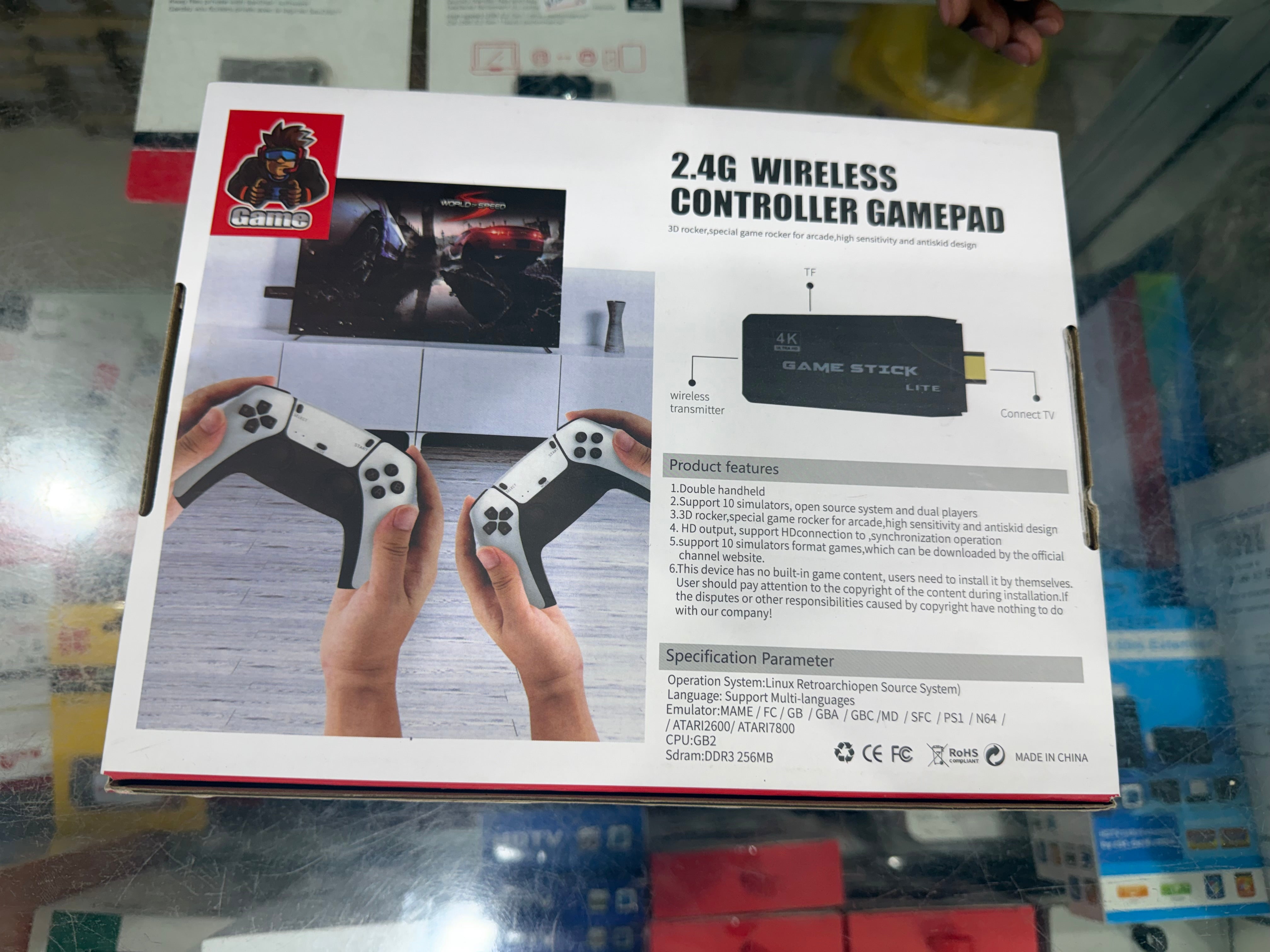 جهاز ألعاب Game Stick للتلفزيون مع يدَي تحكم لاسلكيتين